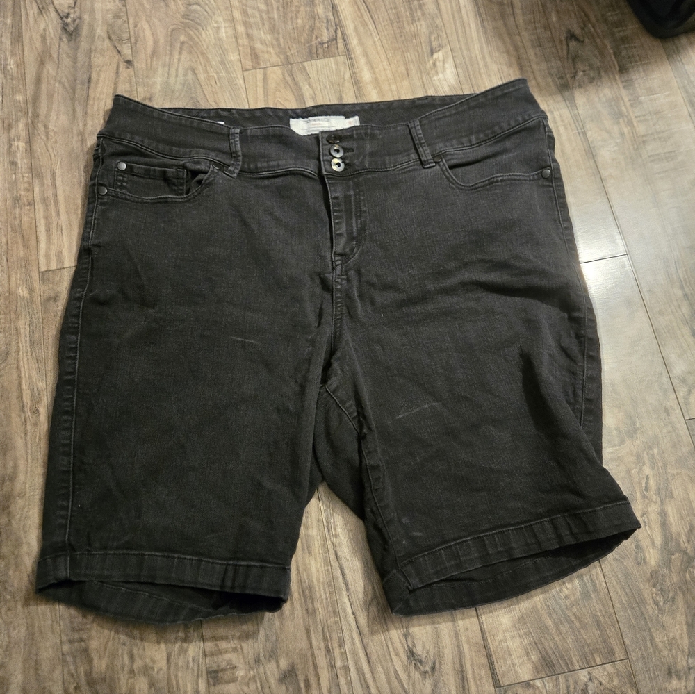 Plus Size Bermuda Shorts (6)